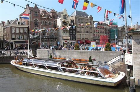 Canal Cruise Amsterdam provided by Rederij Kooij.